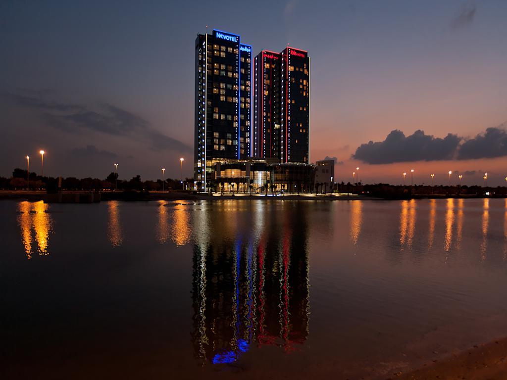 Novotel Abu Dhabi Gate Экстерьер фото